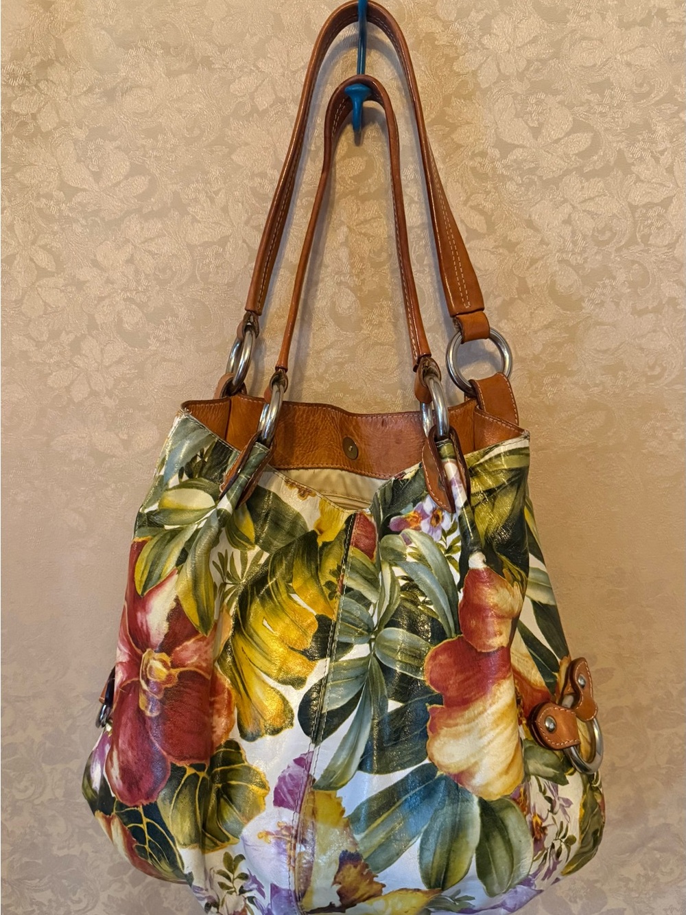 Maurizio Taiuti Hand-Painted Leather Floral Shoulder Hobo Bag. Great condition